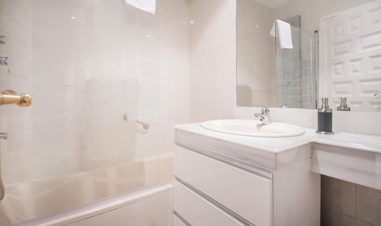 Tarracohomes-Apartamento En Salou Con Vistas Al Mar Y Ac Экстерьер фото